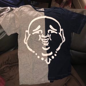 True Religion Tee cute!